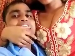 Sizzling Indian bombshell gets down and dirty in a steamy homemade video, leaving you craving more.